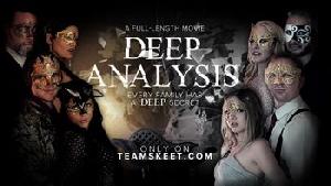 可怜的男孩总是受到继妹和她闺蜜的骚扰